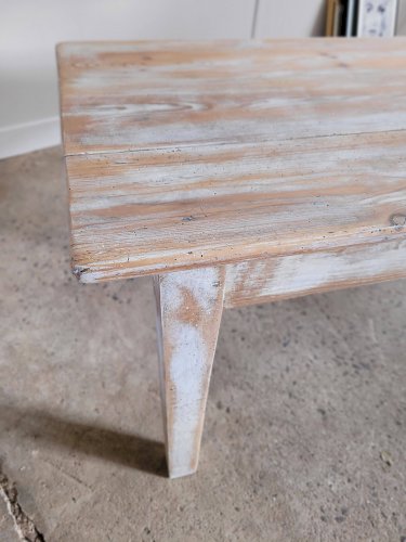 Table basse patinée