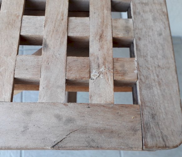 Table basse pliante en bois