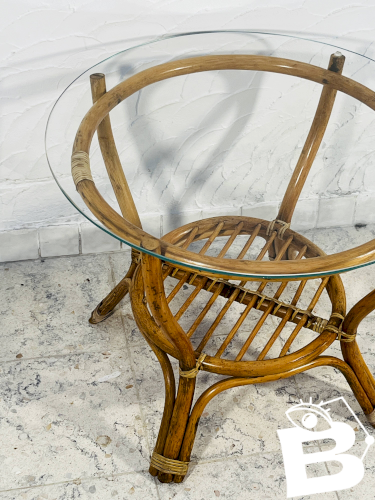 Table basse rotin vintage plateau verre années 70