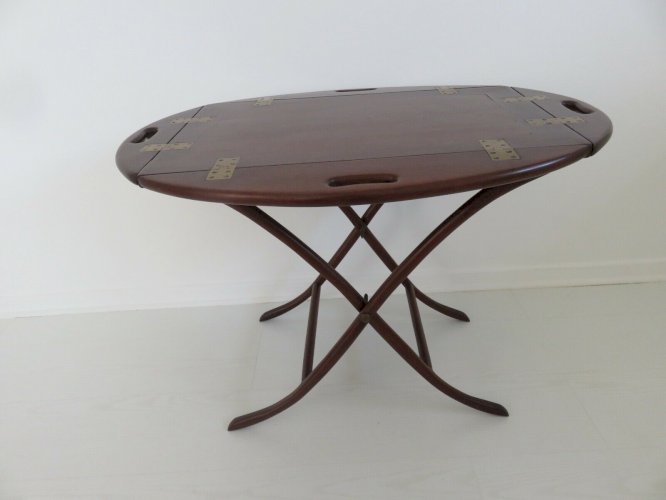 TABLE  BUTLER  A PLATEAU PLIANT EN ACAJOU ET LAITON, MARINE, BATEAU, VOILIER
