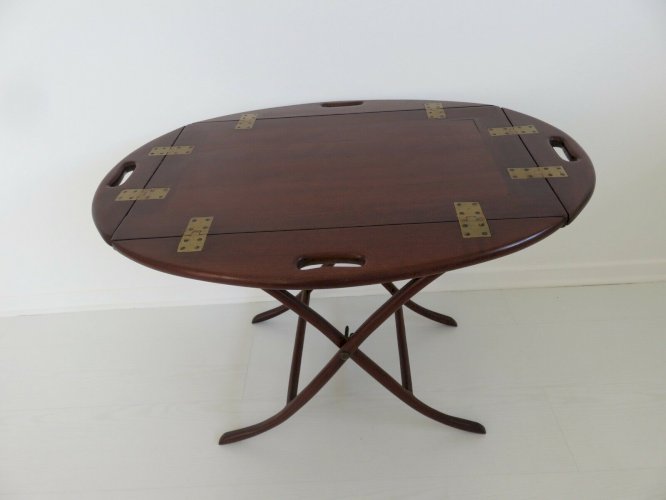 TABLE  BUTLER  A PLATEAU PLIANT EN ACAJOU ET LAITON, MARINE, BATEAU, VOILIER