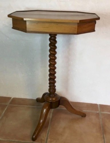 Table d appoint ,petit meuble , guéridon, table de jeux avec tiroir