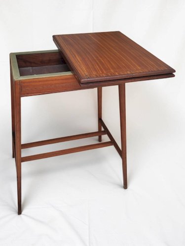 Table dappoint / Console, 1950s