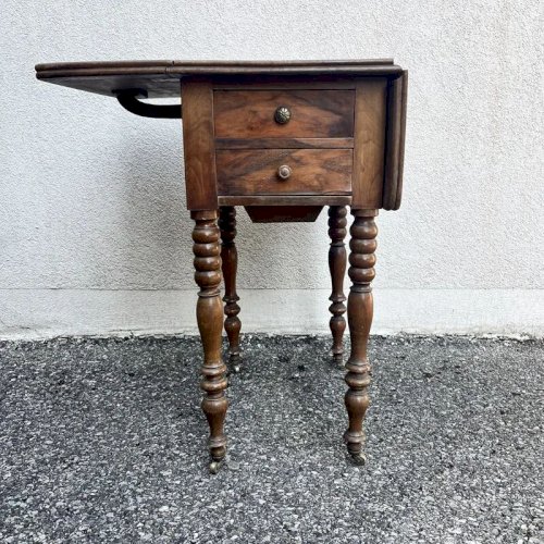 Table dappoint, de toilette ancienne en bois