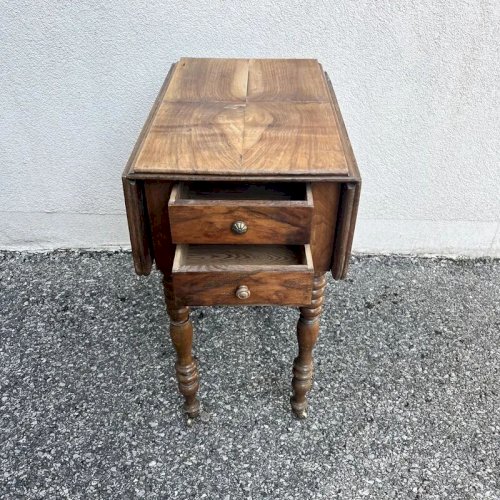 Table dappoint, de toilette ancienne en bois