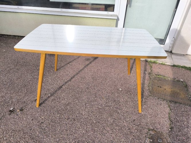 Table dappoint vintage formica