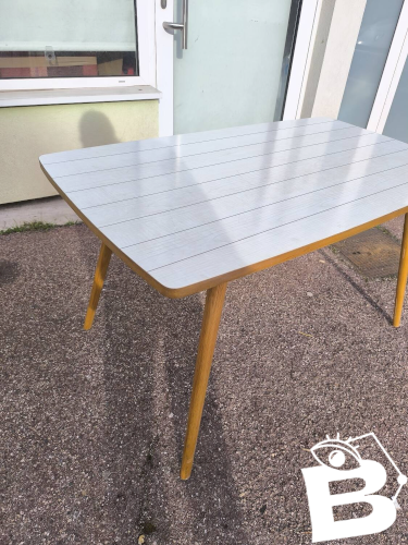 Table dappoint vintage formica
