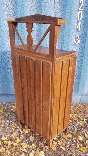 Table dappoint vitré en teck birman