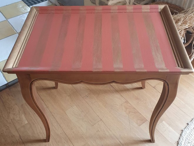 Table dappoint