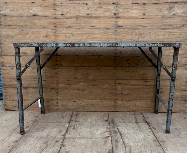 Table datelier pliante structure métal avec plateau en teck massif