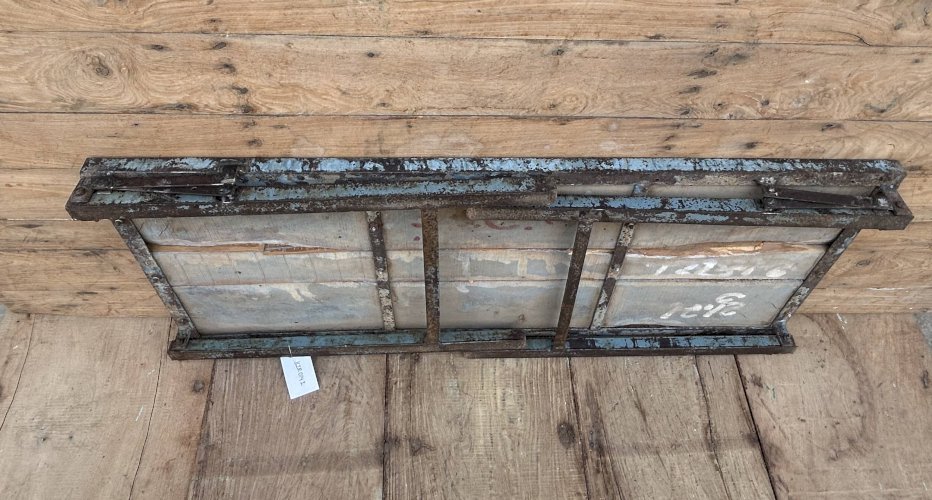 Table datelier pliante structure métal avec plateau en teck massif