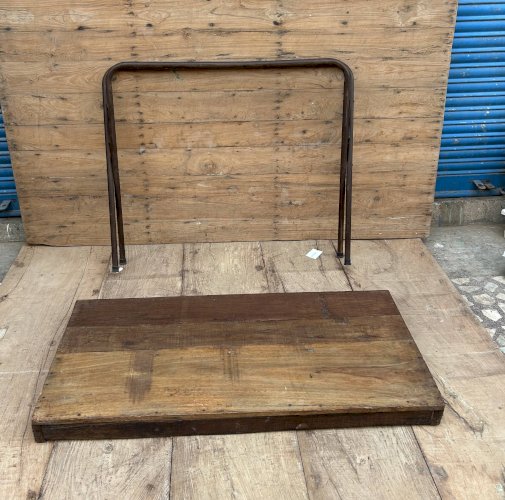 Table datelier pliante structure métal avec plateau en teck massif