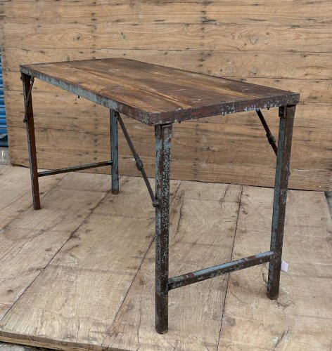 Table datelier pliante structure métal avec plateau en teck massif