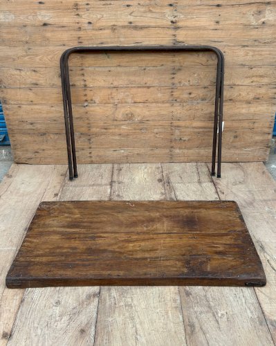 Table datelier pliante structure métal avec plateau en teck massif