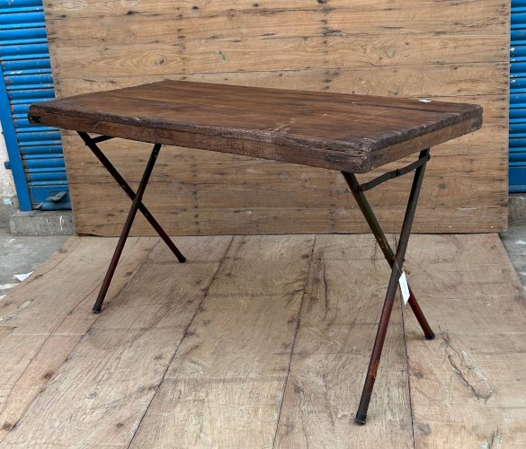 Table datelier pliante structure métal avec plateau en teck massif