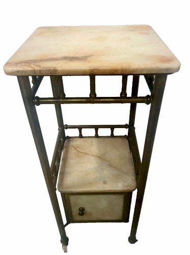 Table de chevet Art Déco en laiton et marbre veiné XX siècle