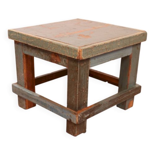 Table de chevet d’atelier en teck birman patine bleue d’origine