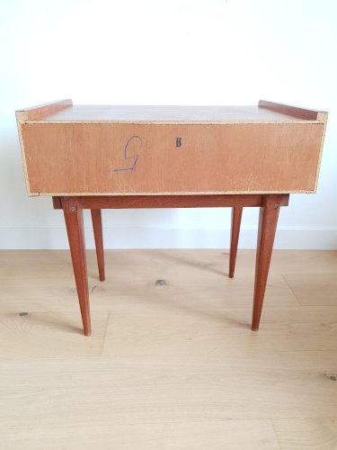 Table de chevet vintage
