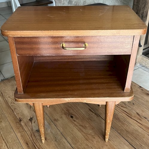 Table de chevet 