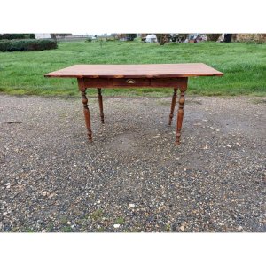 Table de Ferme Campagnarde en pin et Noyer , 1 Tiroir