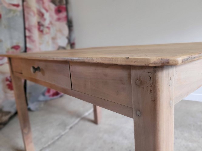 Table de ferme en bois