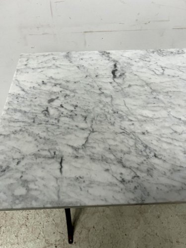 Table de jardin ou véranda en fer de fonte XX siècle