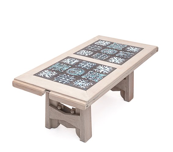 Table de repas Guillerme et Chambron