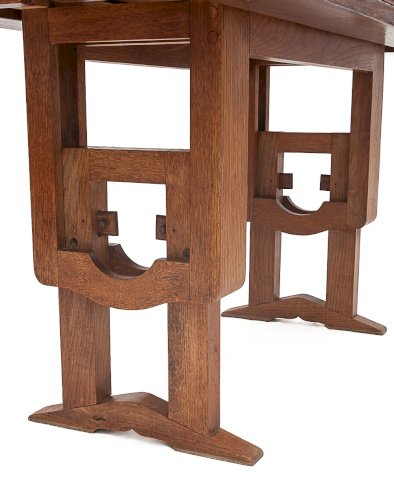 Table de repas Guillerme et Chambron