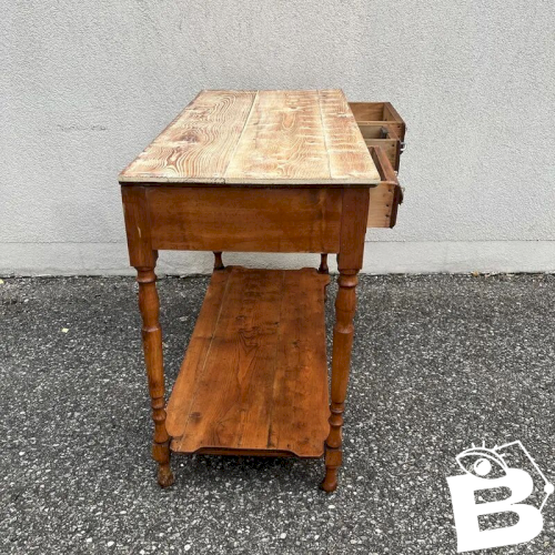 Table de service ancienne