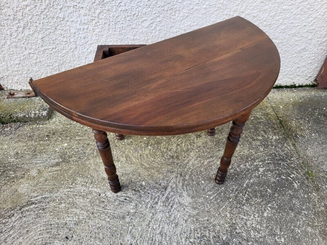 TABLE DEMI LUNE EN NOYER MASSIF LOUIS PHILIPPE DU XIX ème SIECLE