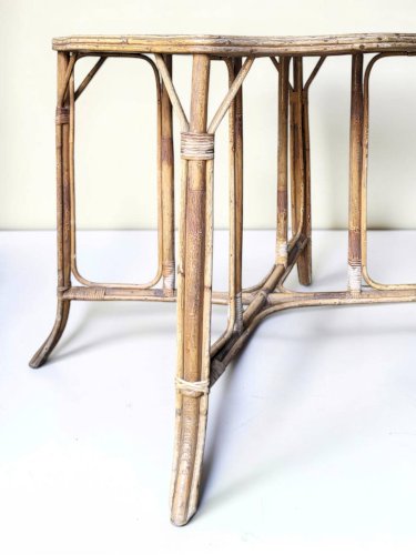 Table en rotin naturel, vers 1960-1970