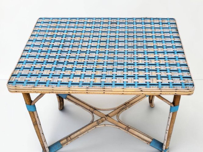 Table en rotin tressée, milieu XXème