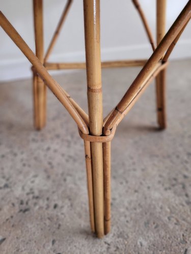 Table en rotin vintage