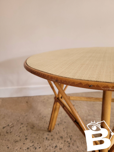Table en rotin vintage