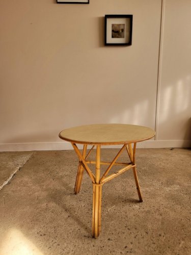 Table en rotin vintage
