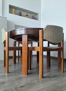 Table et ses 6 chaises vintage en orme, meubles design scandinave