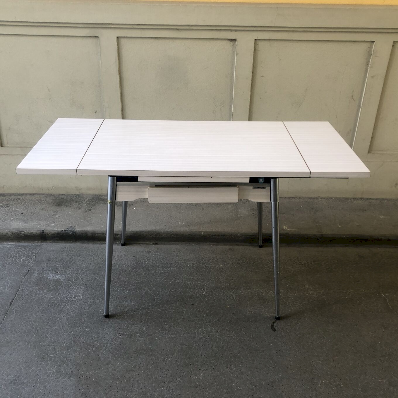 Table formica blanche supermatic vintage vendu