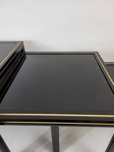 Table gigogne par Pierre Vandel 1970