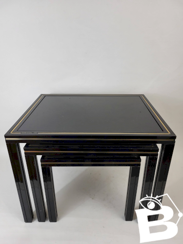 Table gigogne par Pierre Vandel 1970