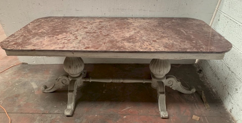 Table Louis Philippe a plateau de marbre XX siècle