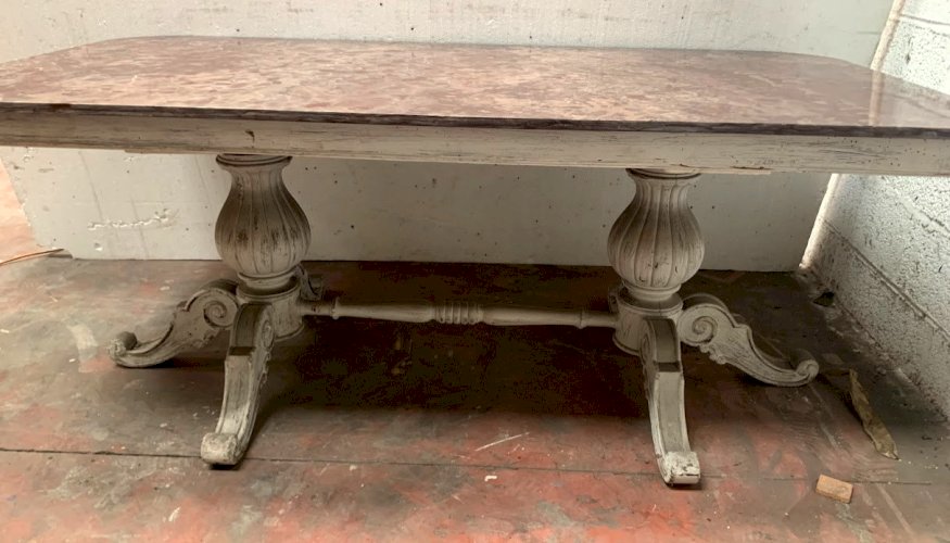 Table Louis Philippe a plateau de marbre XX siècle