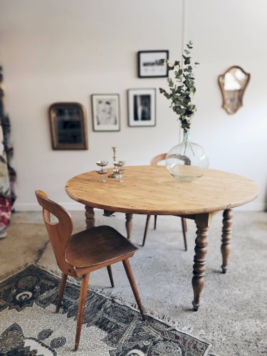 Table ronde  à volets en bois maasif