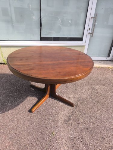 Table ronde extensible en bois