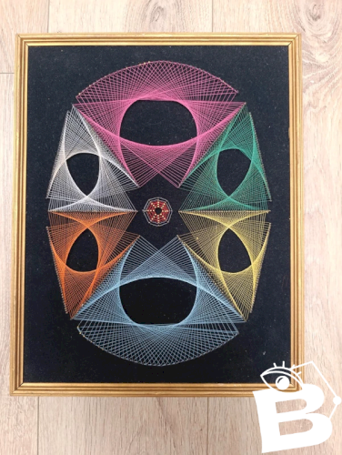 tableau annee 70 string art vintage en bon etat