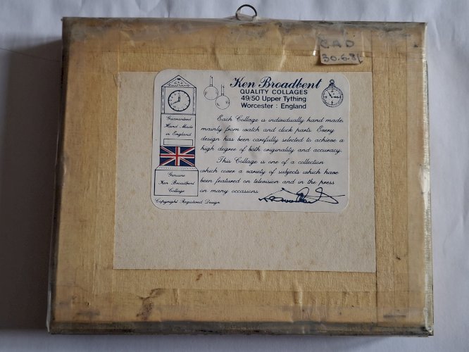 Tableau authentique Ken Broadbent réalisé avec des pièces d'horlogerie