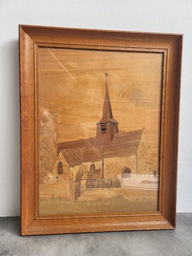 TABLEAU CADRE EN MARQUETERIE SIGNE Y.LAUFLE 1953 REPRESENTANT UNE EGLISE