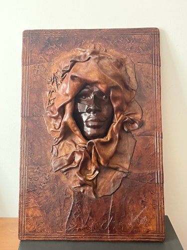 Tableau masque en cuir, véritable maquenne 1989- production artisanale signée