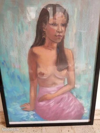 tableau pastel sur carton represantant une femme assise torse nue russe Idrisov Damir en bon etat