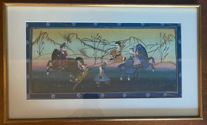 Tableaux Persans anciens, début XXème, 2 Gouaches sur tissu. Encadrés sous verre. Le lot.