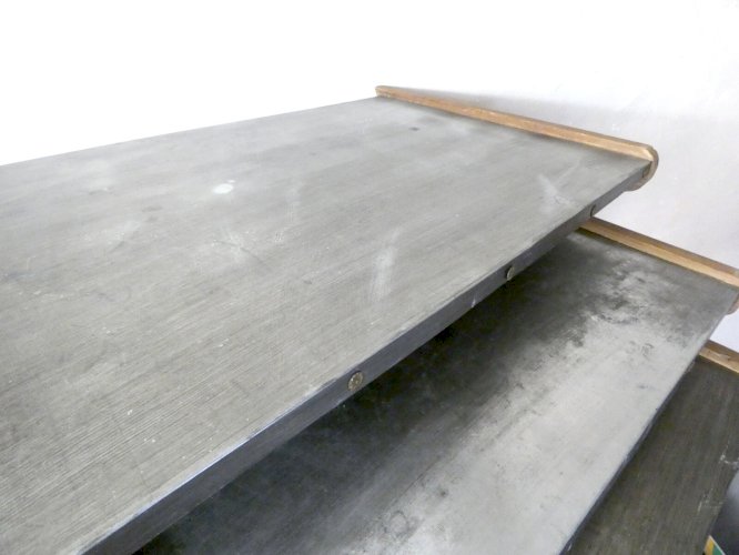 Tables gigognes en bois et zinc